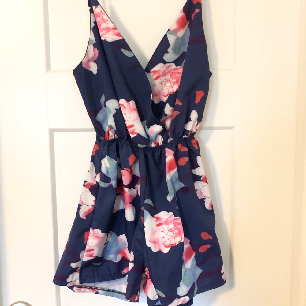 DDSOL Blue floral romper *NWOT*